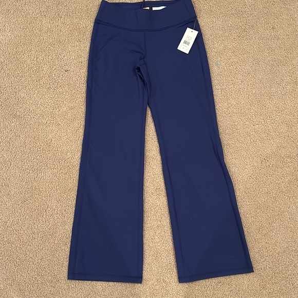 Pants - NWT Blue Yoga Pants Size M